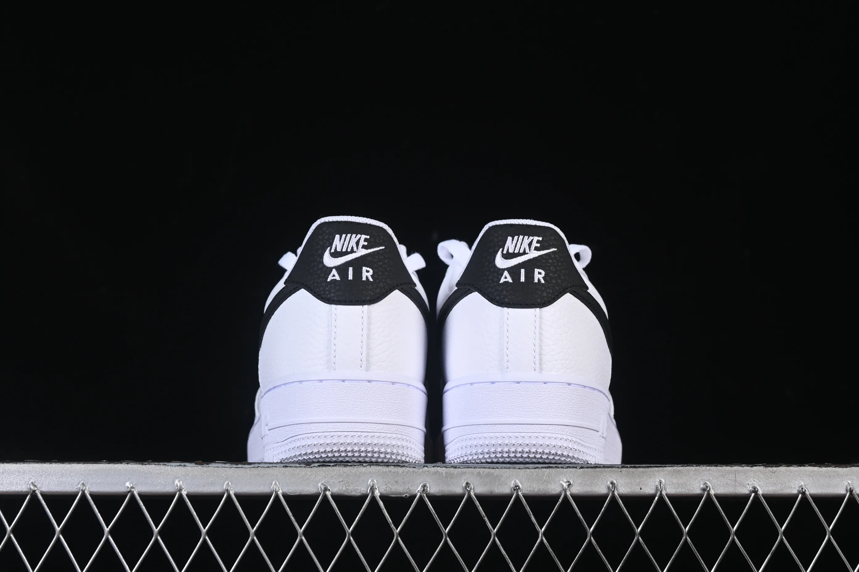 All categories Nk Air Force 1 Air Force series Nk Air Force 1 Low Air Force low-top GX foreign trade version Nike Air Force 1'07 Low Air Force 1 low-top casual sneakers CT2302-100